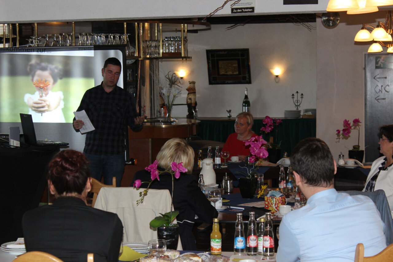 Menschen in einem Restaurant
