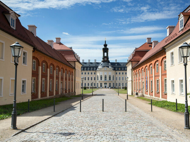 Schloss Hubertusburg Wermsdorf Zufahrtsstrasse zu Schloss Hubertusburg in Wermsdorf